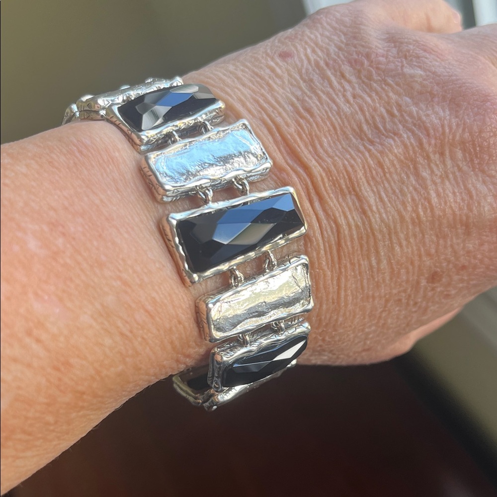 Stunning Silpada bracelet.